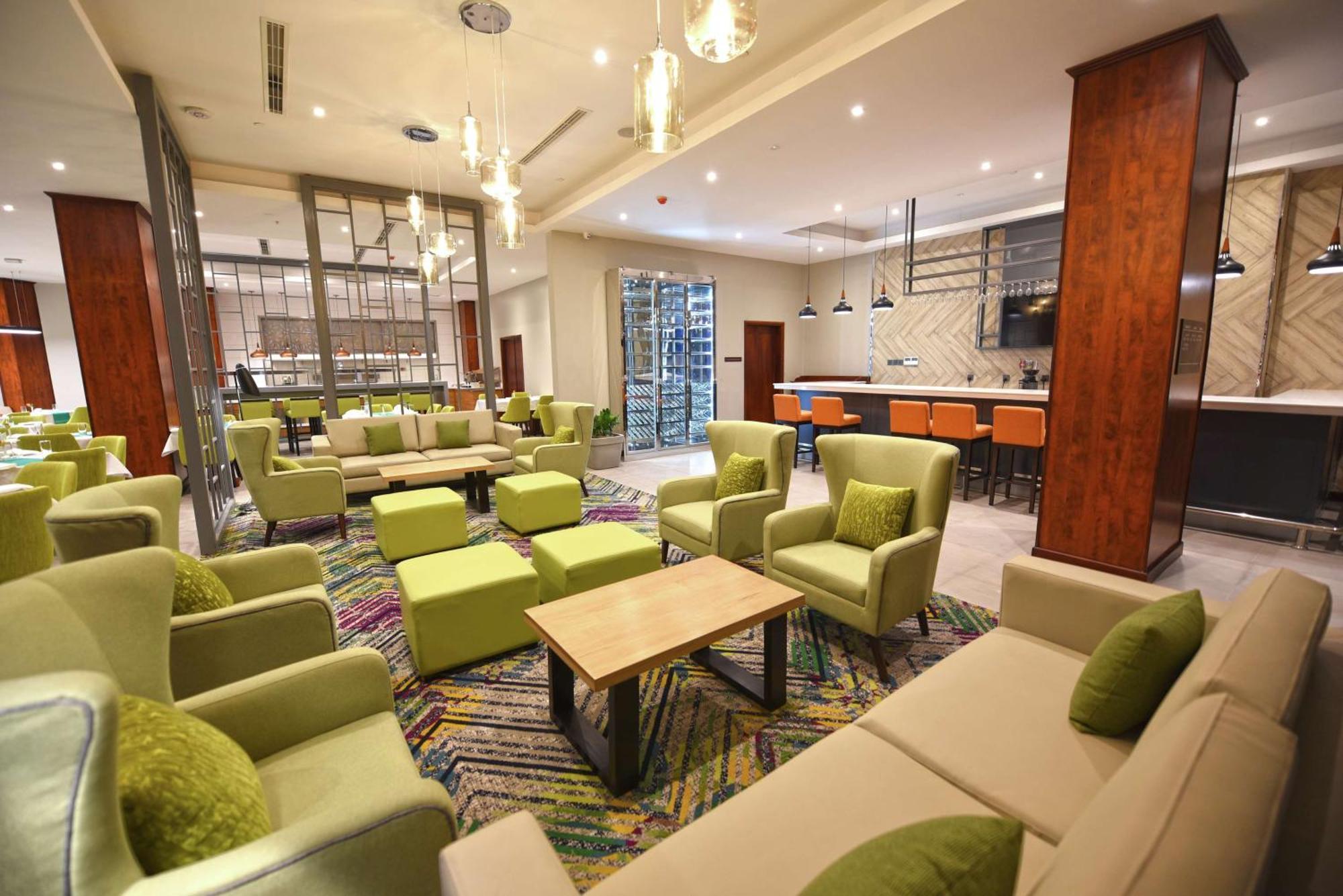 Hilton Garden Inn Καμπάλα Εξωτερικό φωτογραφία