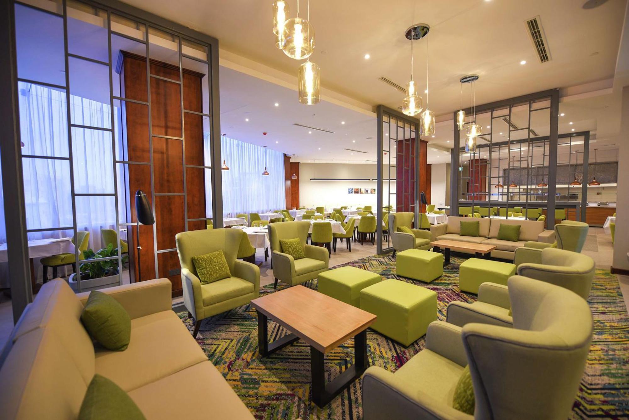 Hilton Garden Inn Καμπάλα Εξωτερικό φωτογραφία