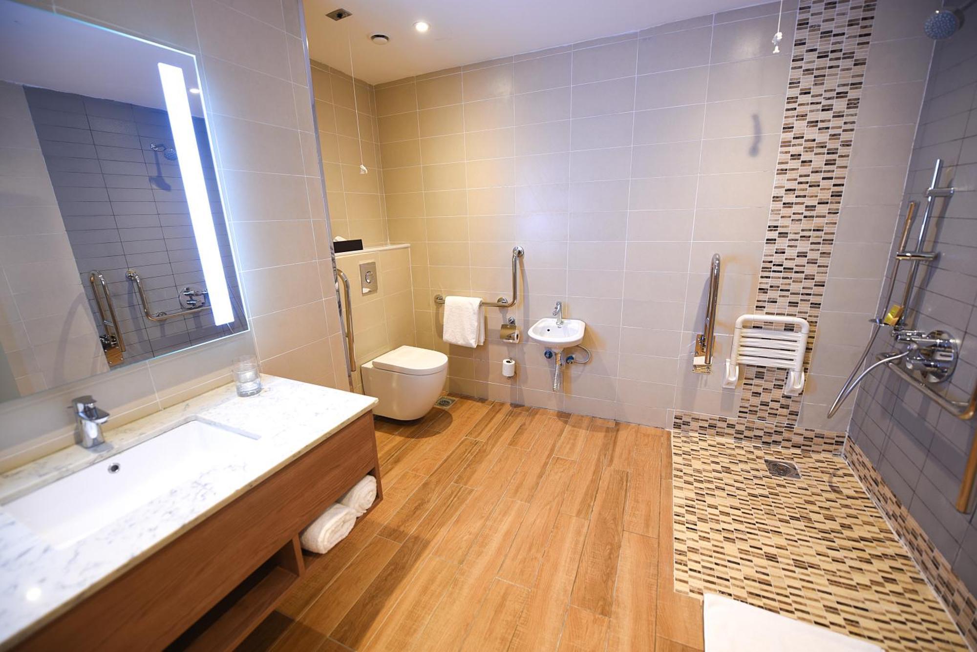 Hilton Garden Inn Καμπάλα Εξωτερικό φωτογραφία